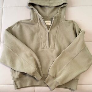 Abercrombie & Fitch Olive Zip-Up Sweater